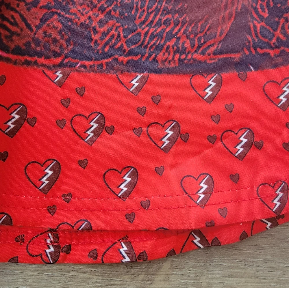 Girls Descendants Red Costume Dress Gloves Evie Heart Necklace Size 9-10